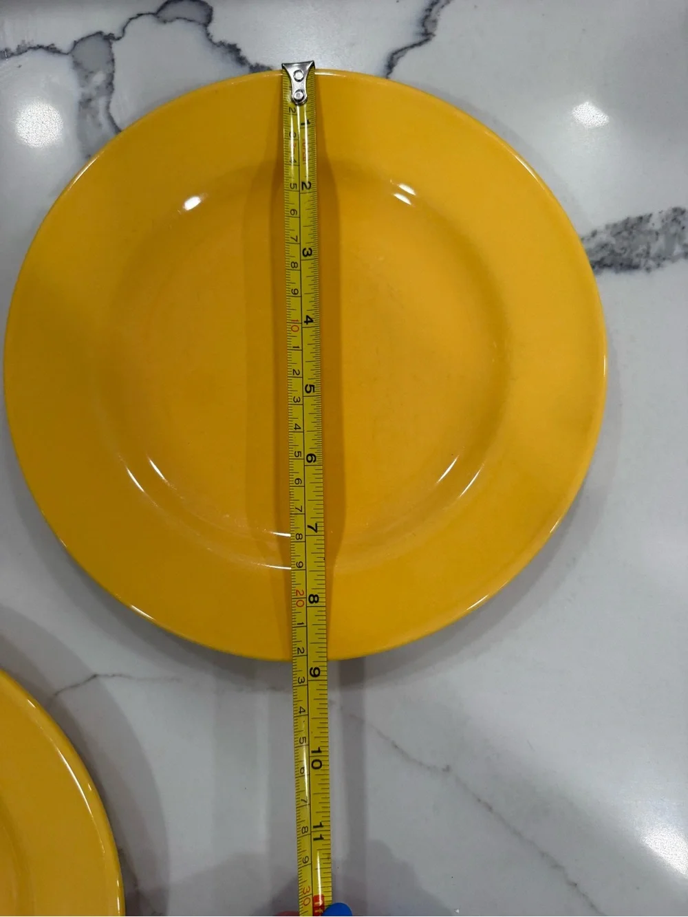 Yellow Vista 6.5” Bowl and Two 9” Plate Dinnerware